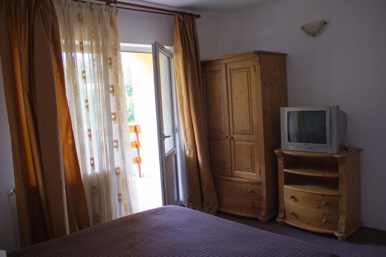 Pension Belmonte Sîmbăta de Sus Habitación foto